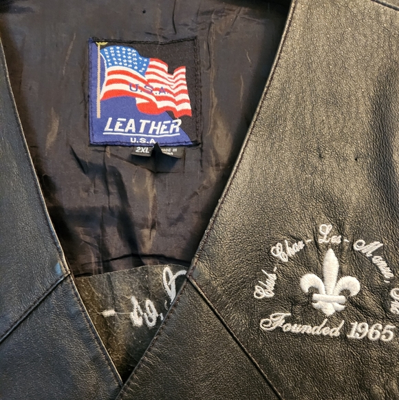 Black Leather Vest with Embroidered Accents - Picture 4 of 7